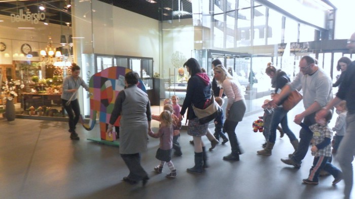 Elmer i inne slonie, 6.4 (01)