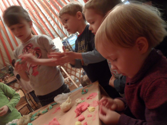 Paluszkiem po mapie (01)