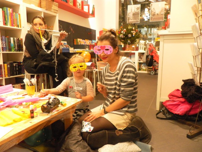 SAMSUNG DIGITAL CAMERA