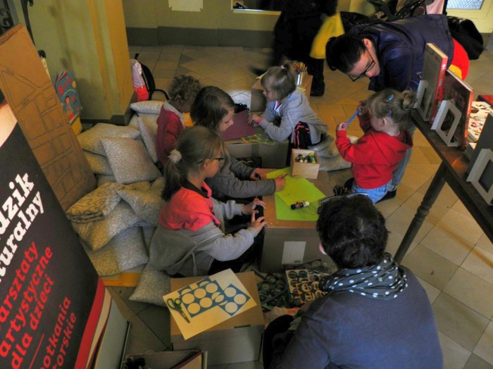 SAMSUNG DIGITAL CAMERA