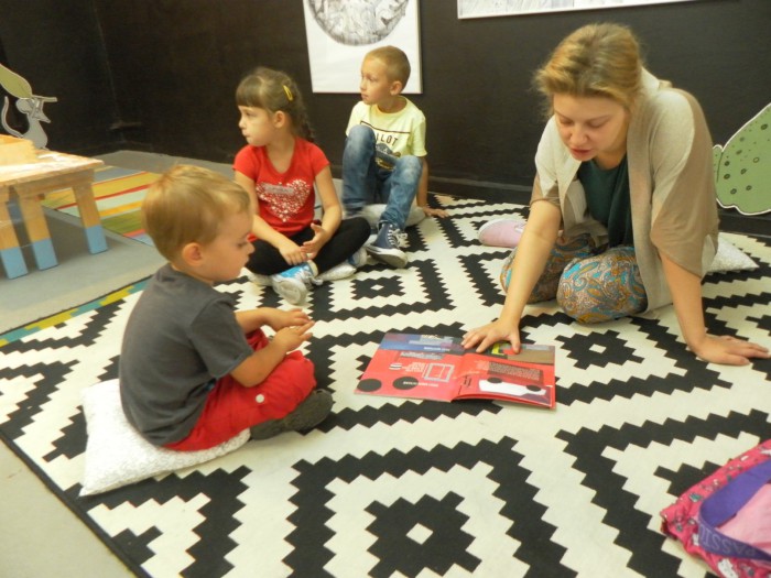 Pudelko ciekawe swiata 01