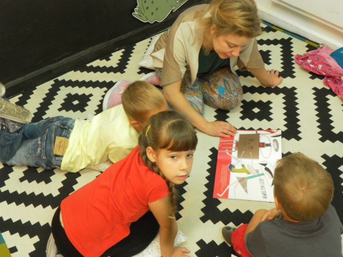 Pudelko ciekawe swiata 03